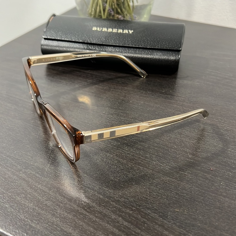 BURBERRY - Optical Frame - Picture 3 of 5